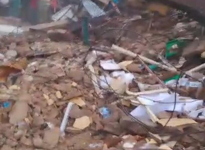 Building collapses in Lagos