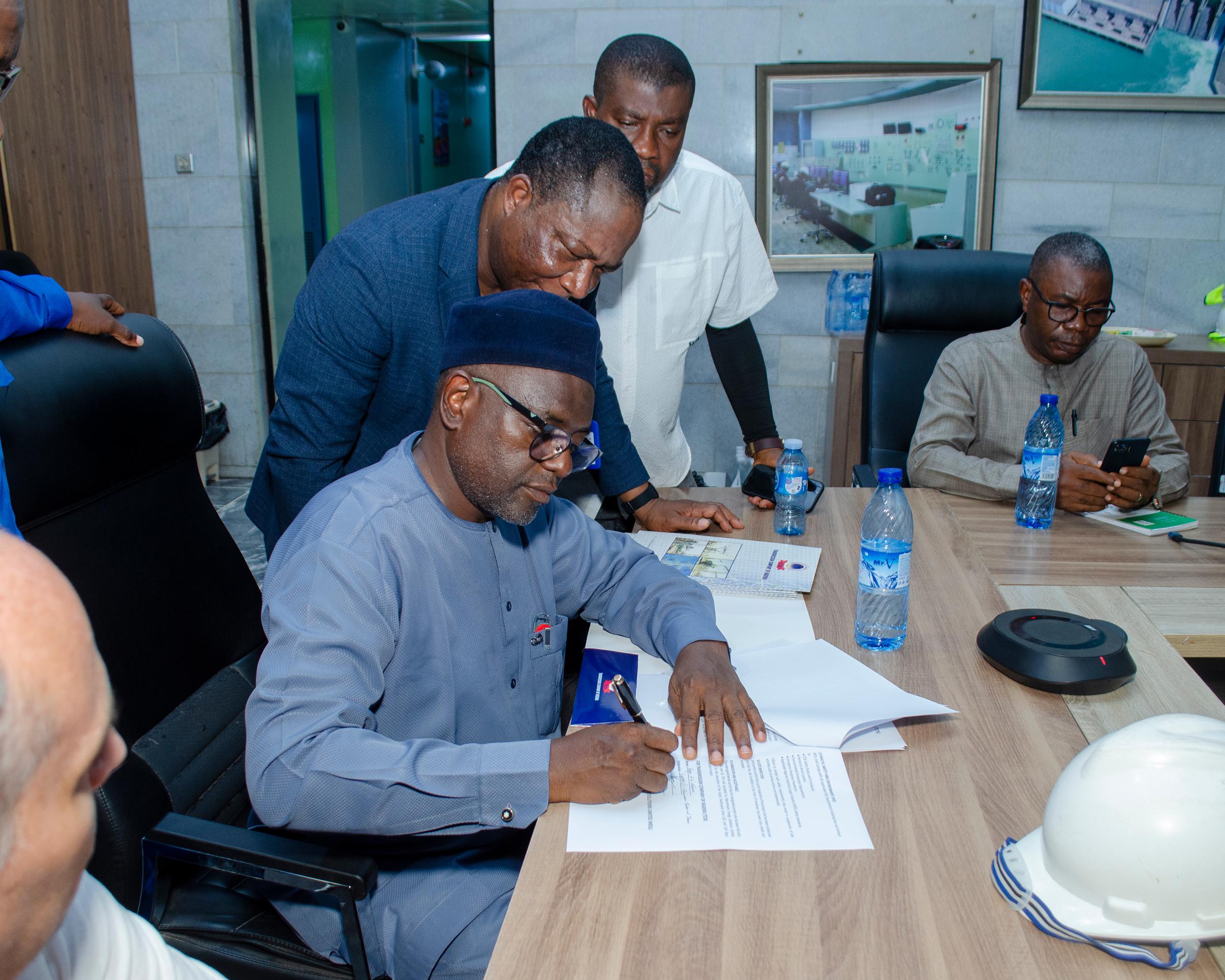Electricity: TCN hands over Kainji site to Mainstream Energy for 220MW expansion