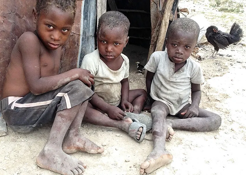 Starving children (Photo Credit: Love A Child)