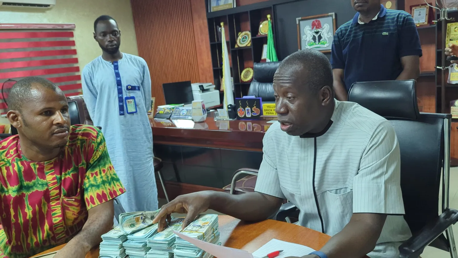 NDLEA handover of suspect and counfeit USD (5) (1)
