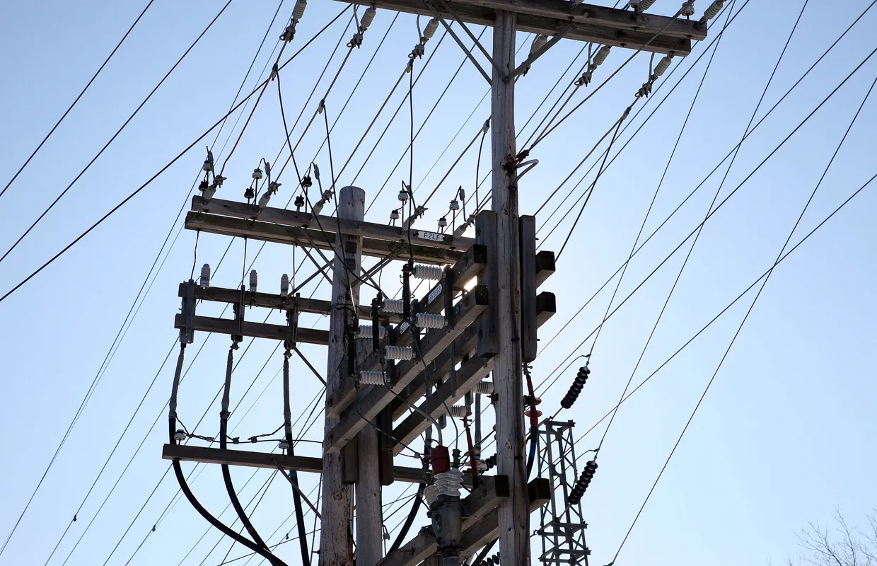 Electricity pole
