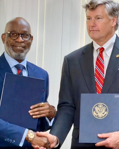 L-R: Nigeria’s Minister of Solid Minerals Development, Dele Alake and US Deputy Secretary of State, Christopher Landau, after the two countries signed a mineral investment pact in New York, USA, last Wednesday.