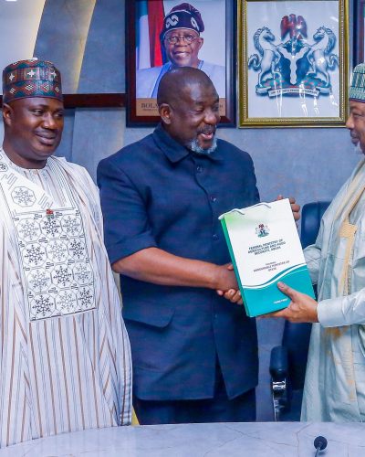 L-R Minister of State for Agriculture and Food Security, Sabi Abdullahi, IITA Director General, Simeon Ehui and the Minister of Agriculture and Food Security, Abubakar Kyari, at the signing of the agreement.